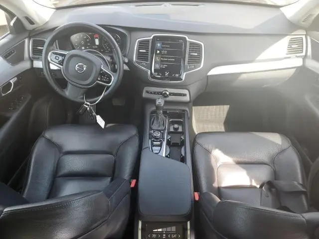 2017 VOLVO XC90 T6  