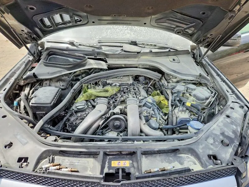 2016 MERCEDES-BENZ GL 550 4MATIC  