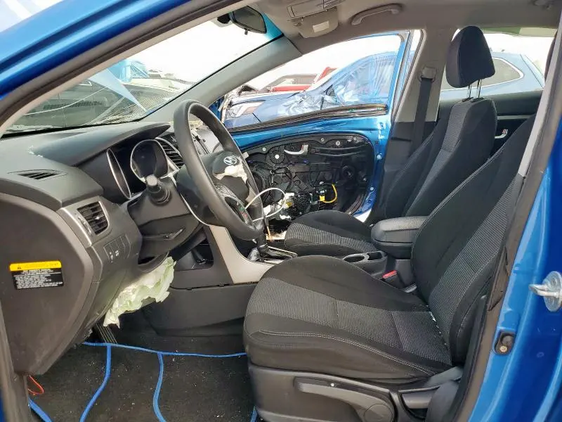 2017 HYUNDAI ELANTRA GT   