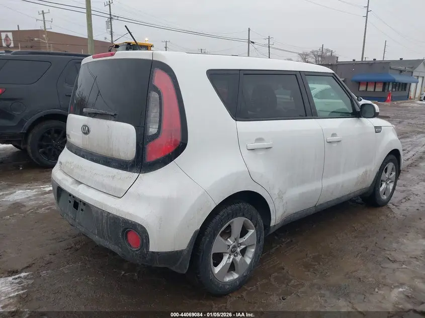 2017 KIA SOUL  