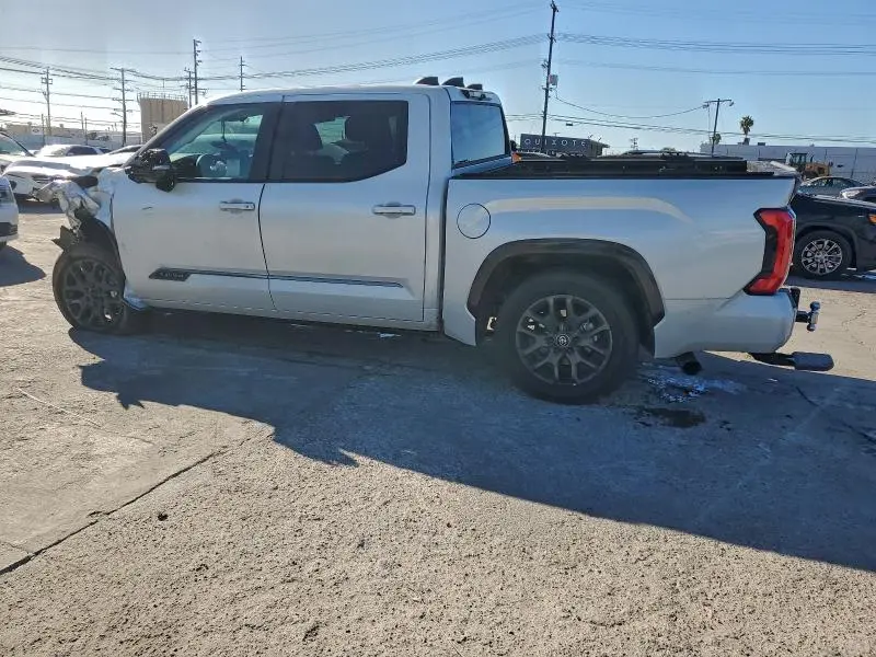 2025 TOYOTA TUNDRA CREWMAX PLATINUM  