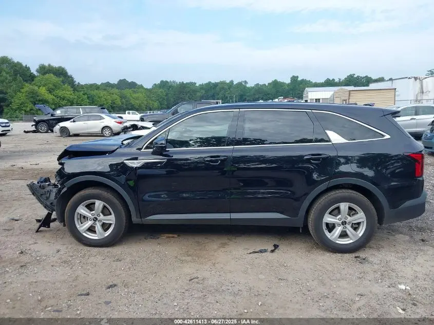 2022 KIA SORENTO LX