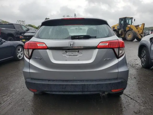 2021 HONDA HR-V LX  