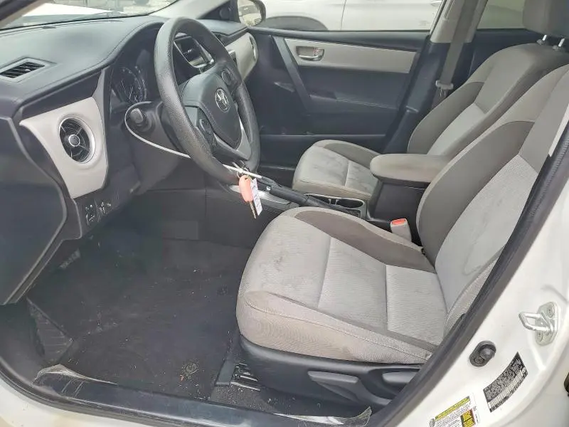 2017 TOYOTA COROLLA LE  