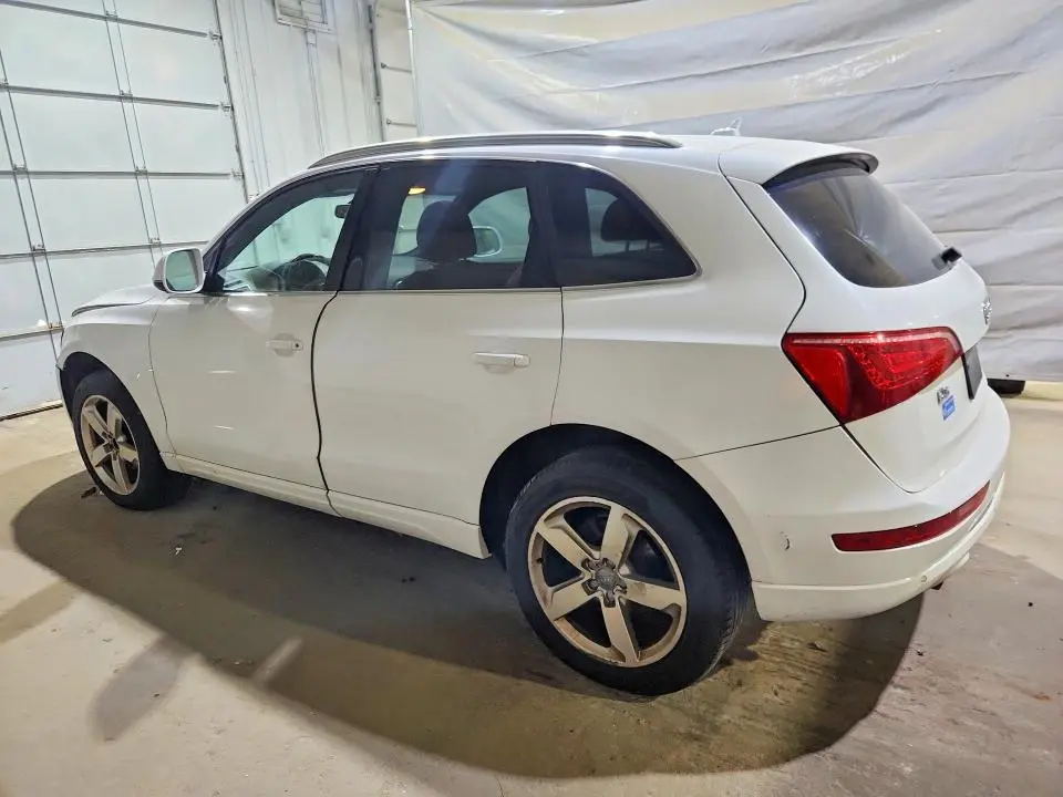 2011 AUDI Q5 PREMIUM PLUS  
