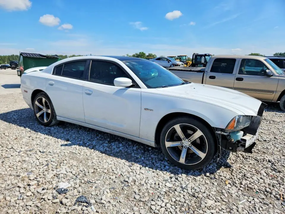 2014 DODGE CHARGER SXT  
