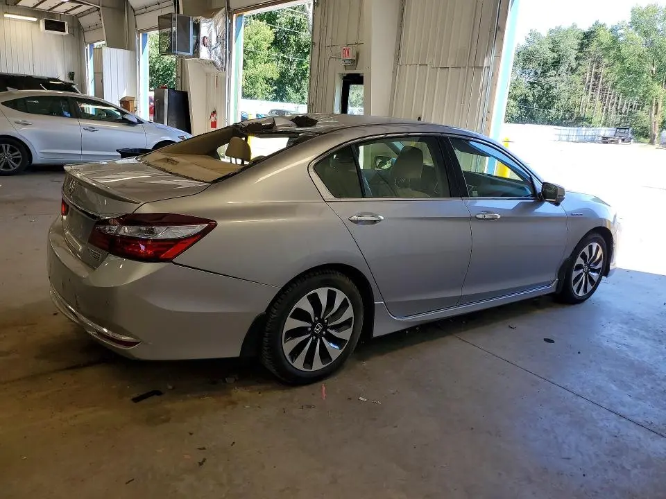 2017 HONDA ACCORD TOURING HYBRID  