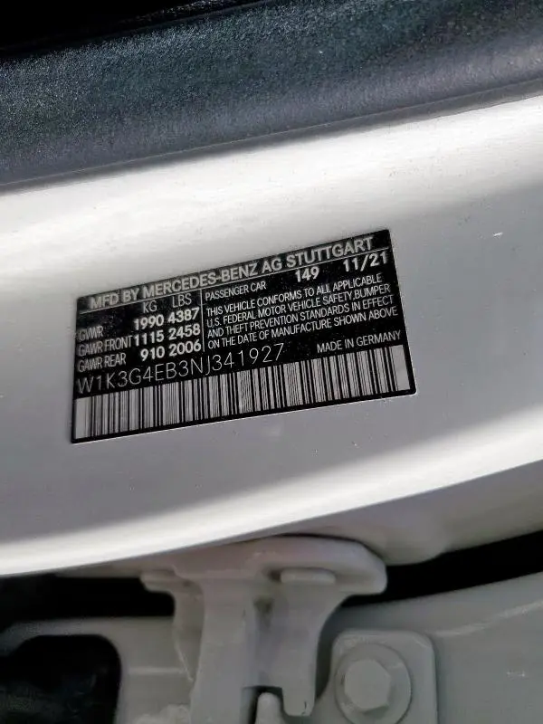 2022 MERCEDES-BENZ A 220