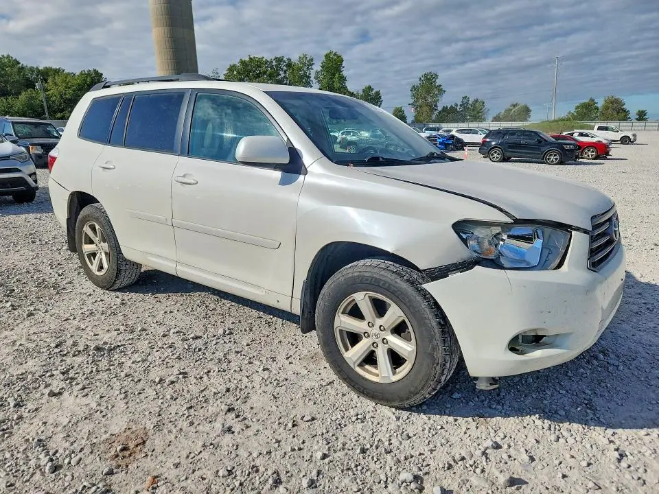 2010 TOYOTA HIGHLANDER SE  