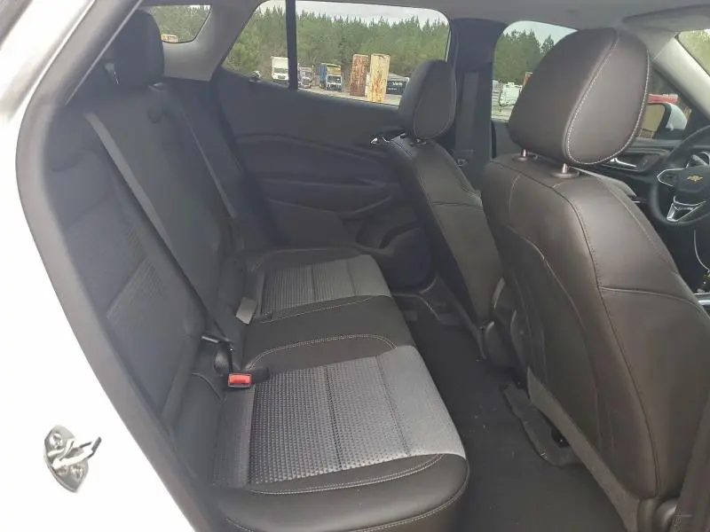 2025 CHEVROLET TRAX 1LT  