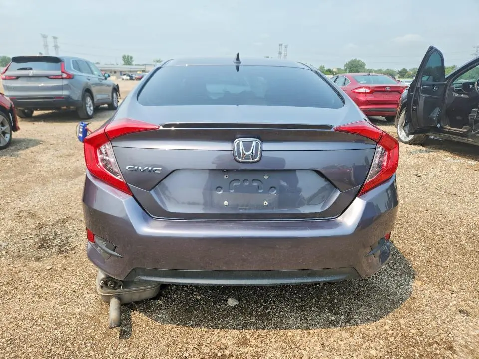 2018 HONDA CIVIC EX  