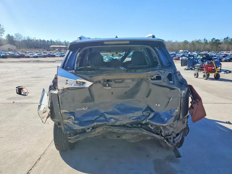 2015 TOYOTA RAV4 LE  