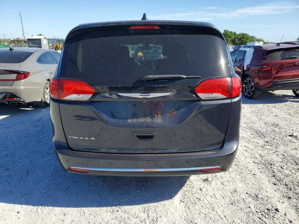 2019 CHRYSLER PACIFICA TOURING PLUS  