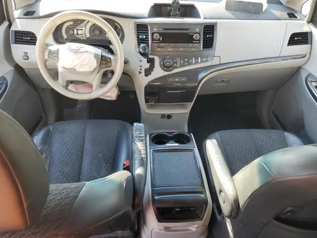 2013 TOYOTA SIENNA SPORT  