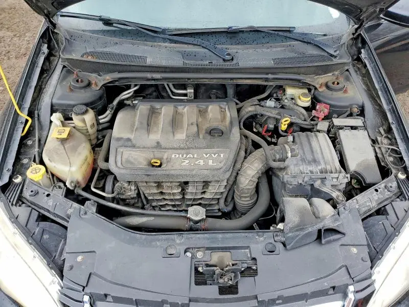 2011 CHRYSLER 200 LX  
