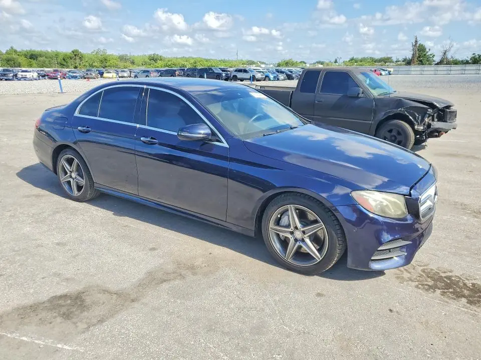 2017 MERCEDES-BENZ E 300  