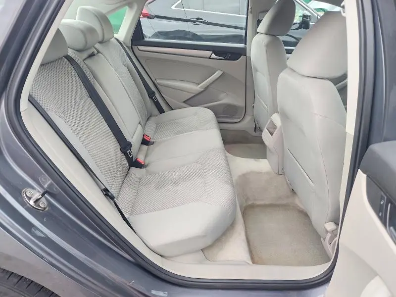 2012 VOLKSWAGEN PASSAT S  