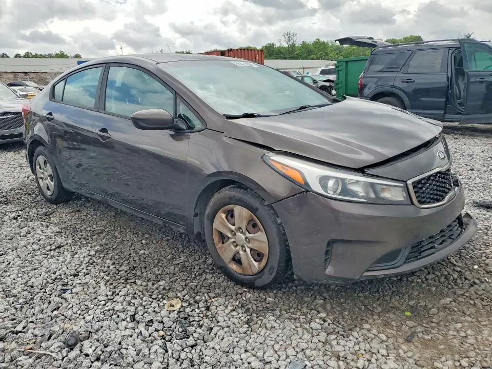 2018 KIA FORTE LX  