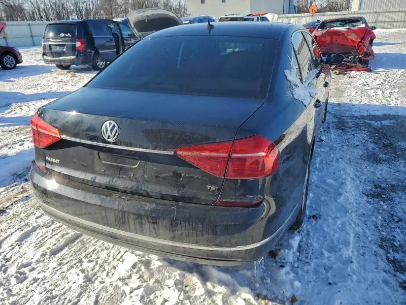 2016 VOLKSWAGEN PASSAT S  