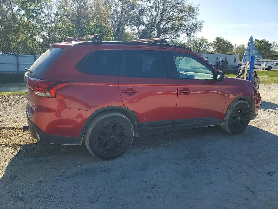 2019 MITSUBISHI OUTLANDER SE  