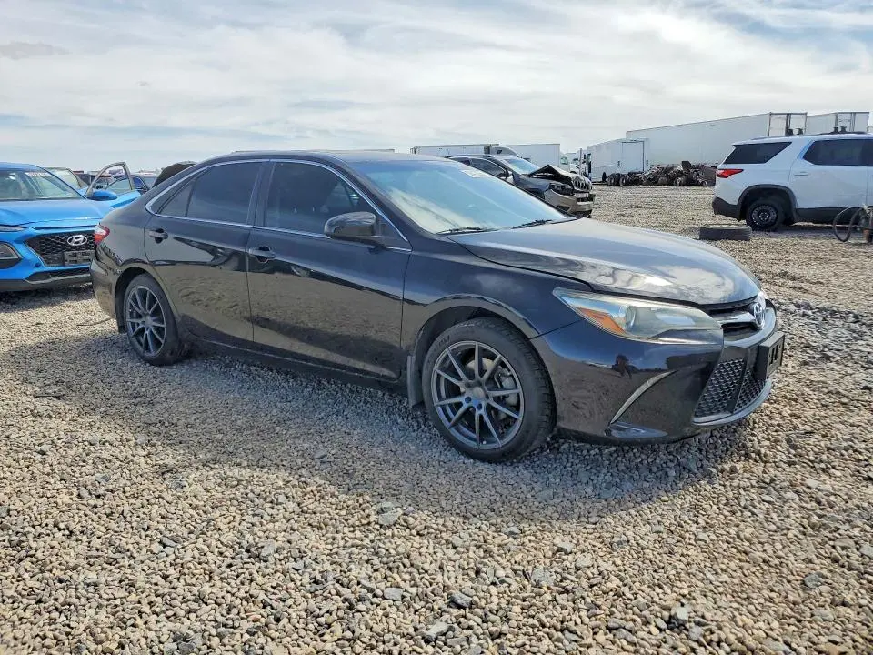2017 TOYOTA CAMRY XSE  