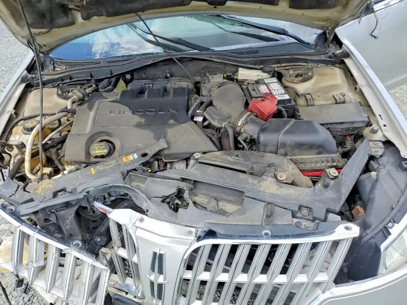 2010 LINCOLN MKZ   