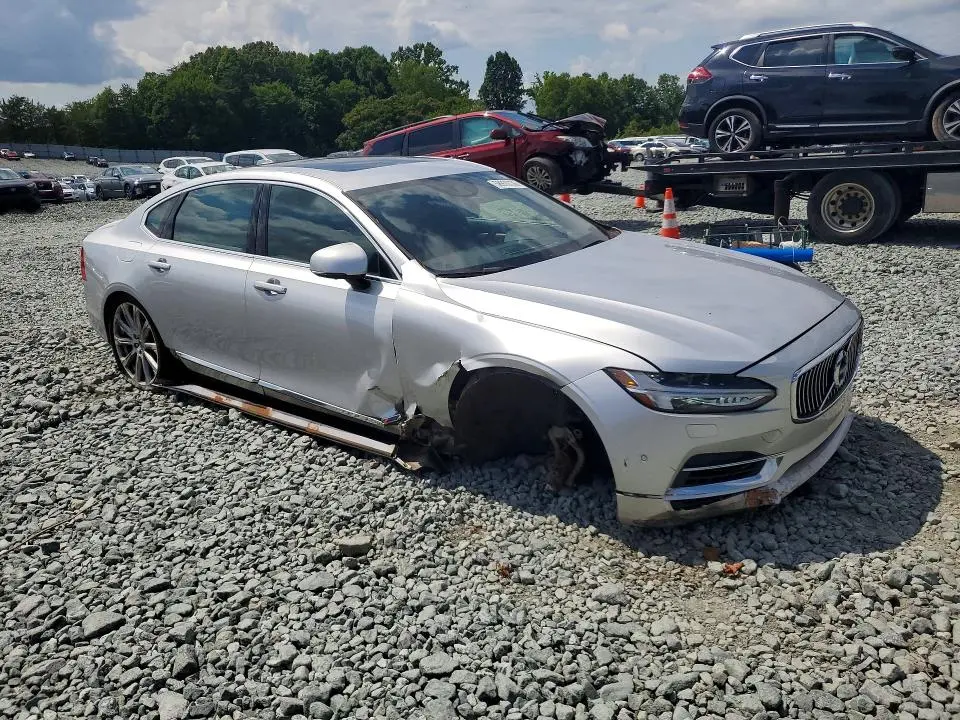 2020 VOLVO S90 T8 INSCRIPTION  