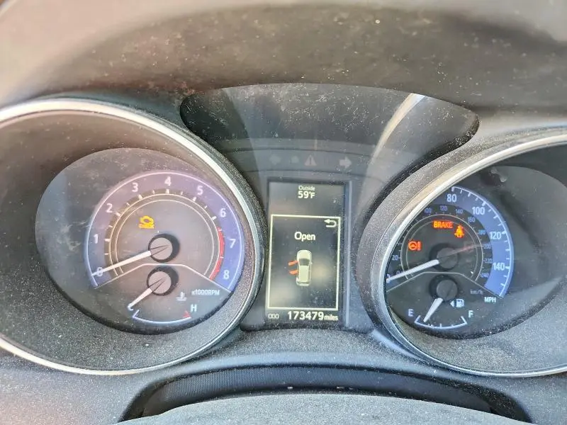 2018 TOYOTA COROLLA IM BASE  