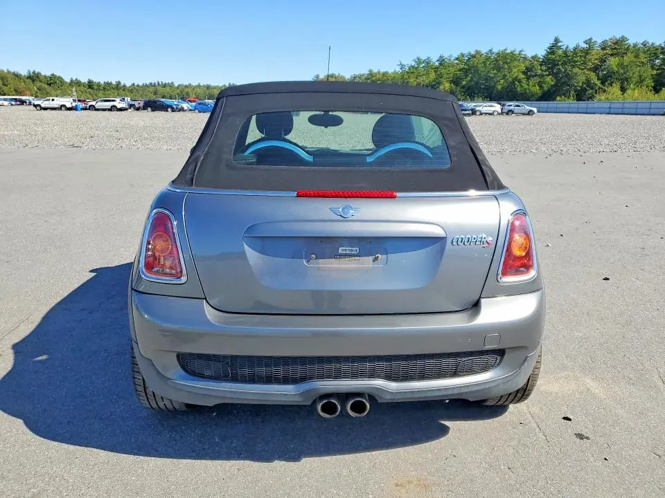 2010 MINI COOPER S  