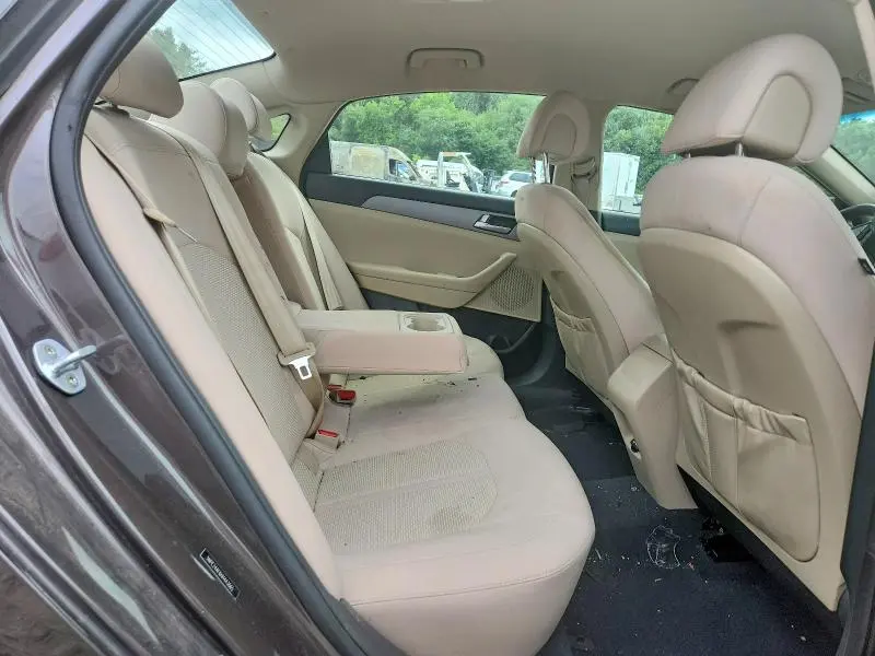 2017 HYUNDAI SONATA SE  