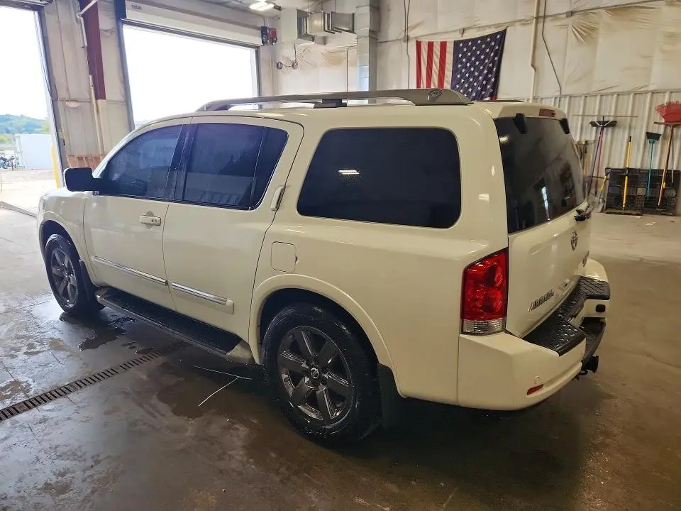 2014 NISSAN ARMADA SV  
