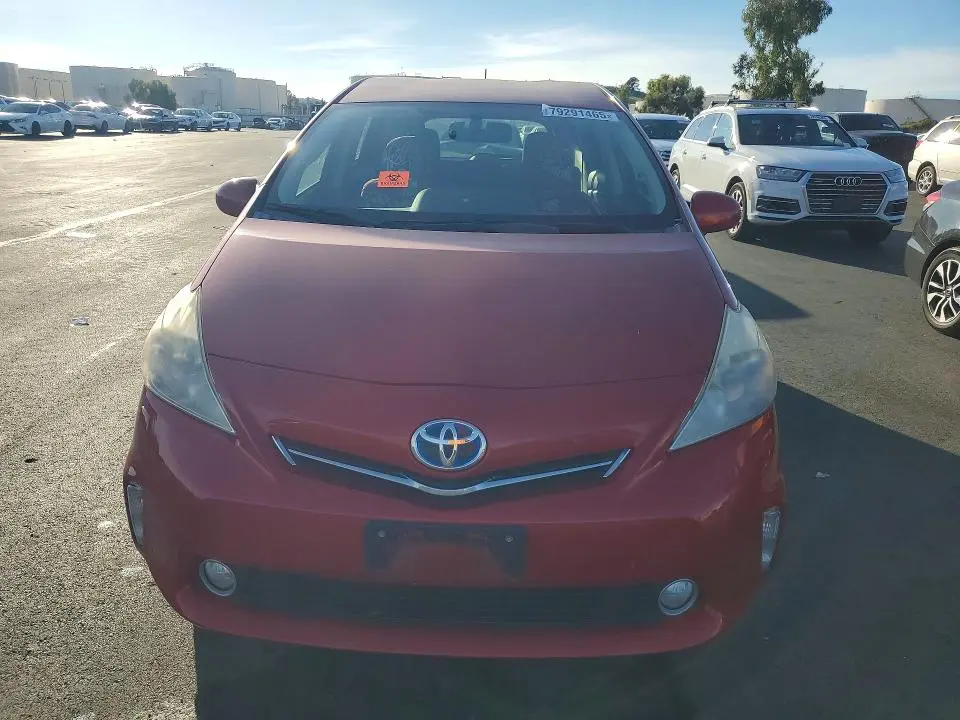 2013 TOYOTA PRIUS V FIVE  