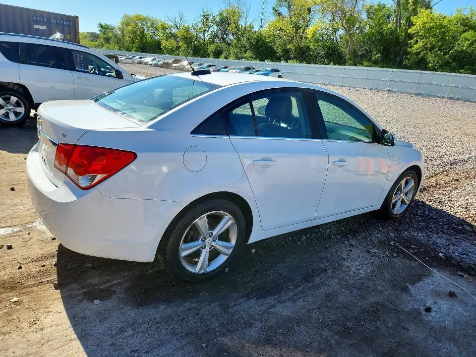 2015 CHEVROLET CRUZE LT  