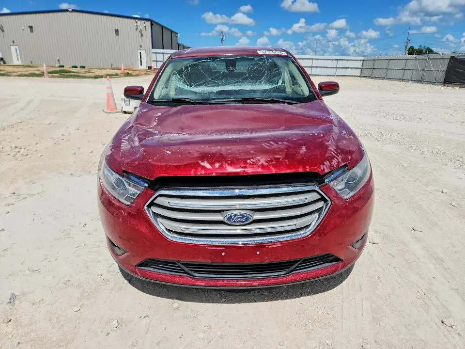 2016 FORD TAURUS SEL  