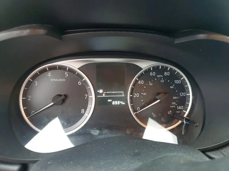 2025 NISSAN VERSA S  