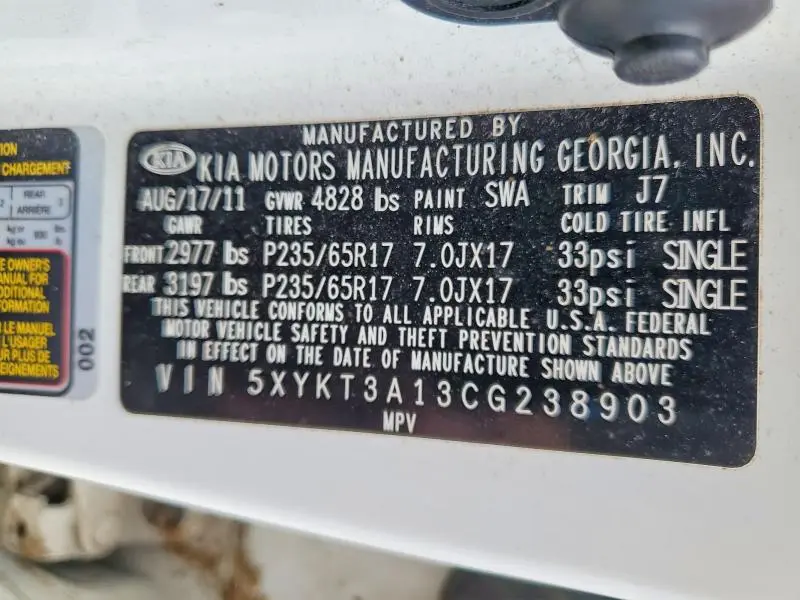 2012 KIA SORENTO LX  