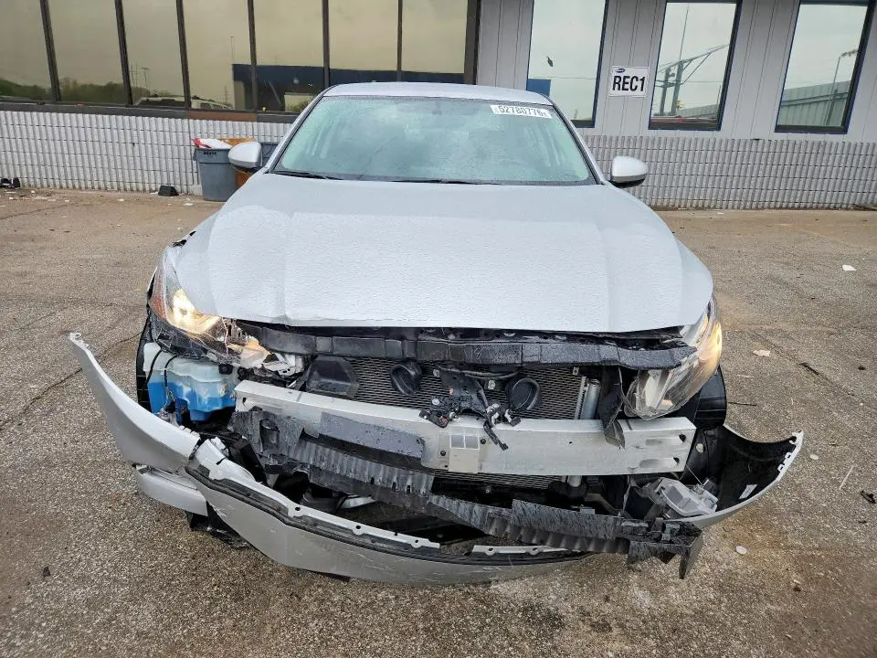 2019 NISSAN ALTIMA S  