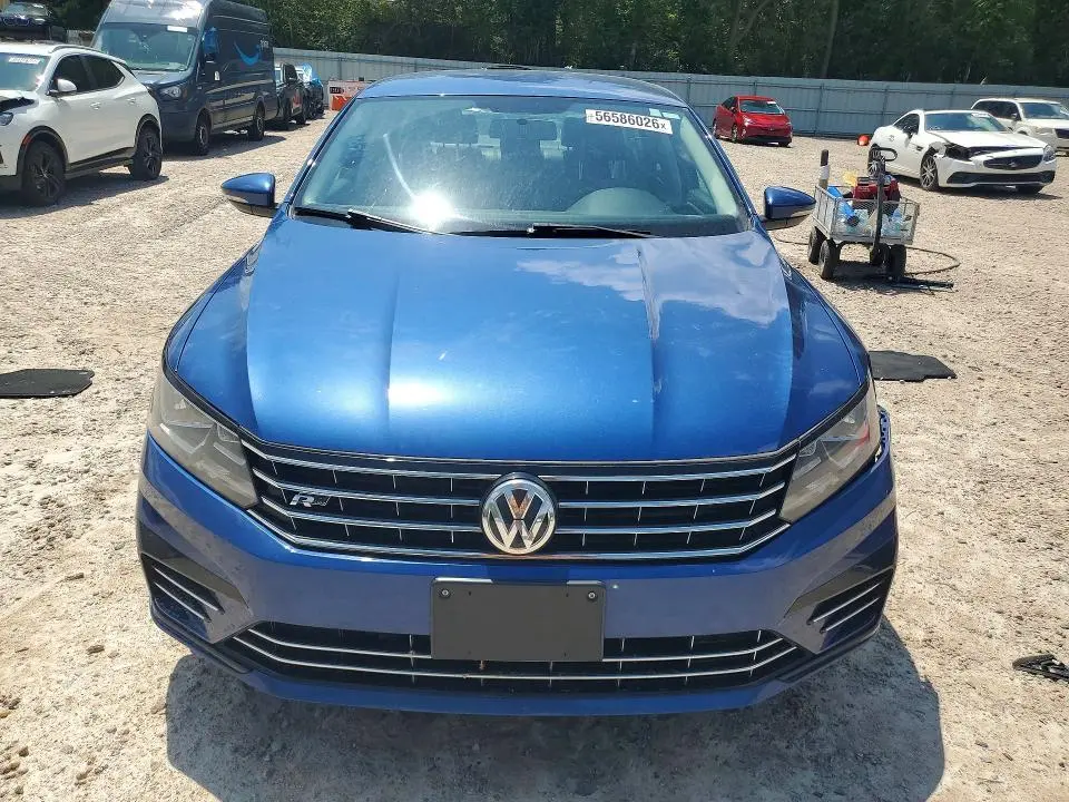 2017 VOLKSWAGEN PASSAT R-LINE  