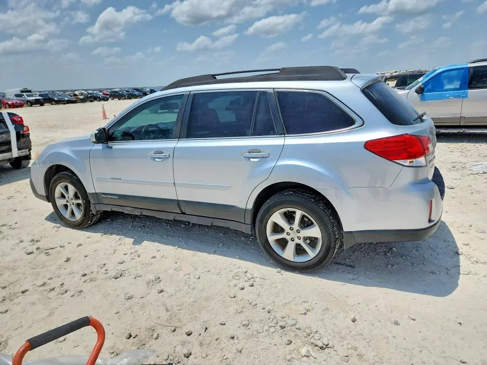 2013 SUBARU OUTBACK 2.5I PREMIUM  