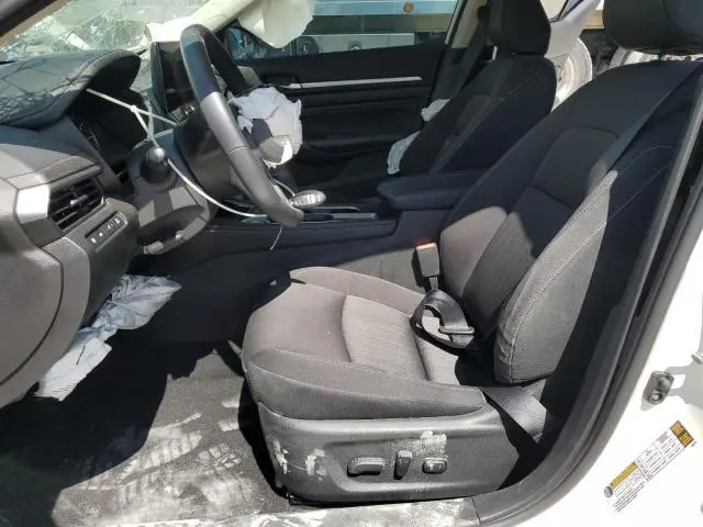 2023 NISSAN ALTIMA SV  