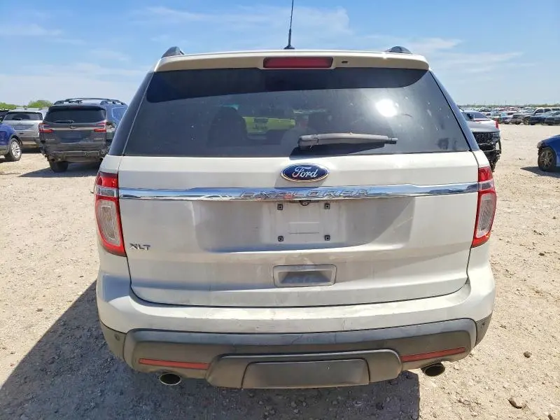 2011 FORD EXPLORER XLT  