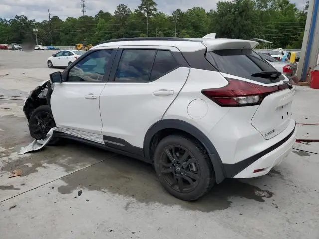 2023 NISSAN KICKS SR  