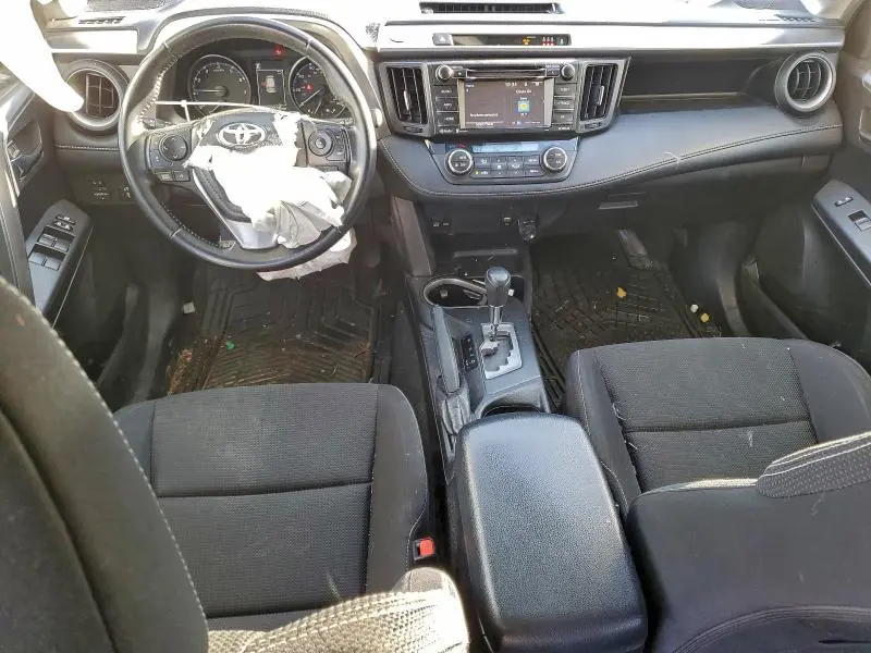 2017 TOYOTA RAV4 XLE  