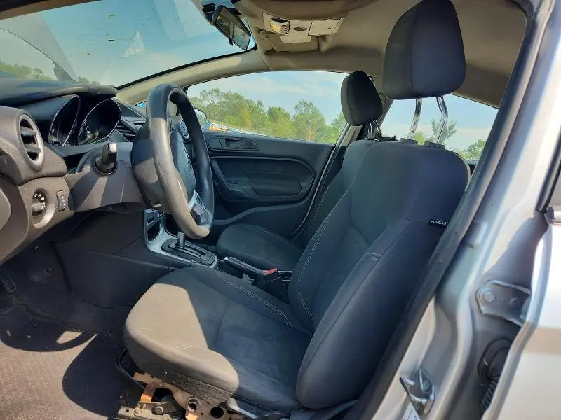 2018 FORD FIESTA SE  