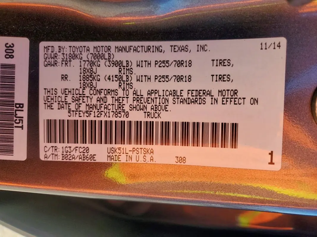 2015 TOYOTA TUNDRA CREWMAX SR5  