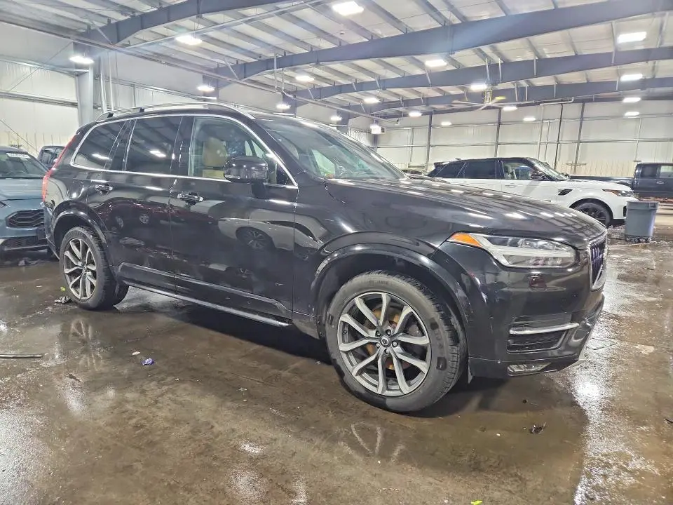 2016 VOLVO XC90 T6  
