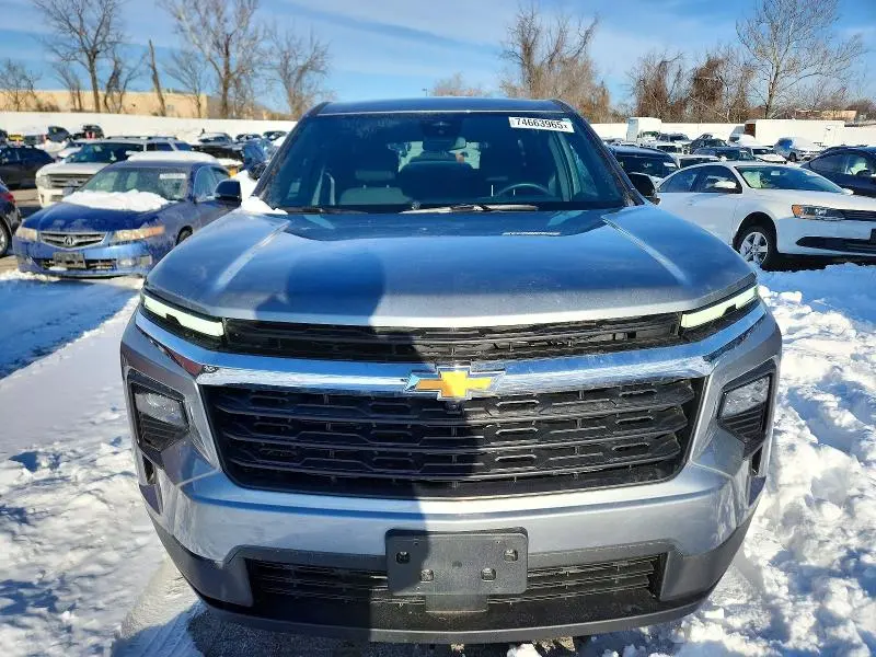 2024 CHEVROLET TRAVERSE LS  