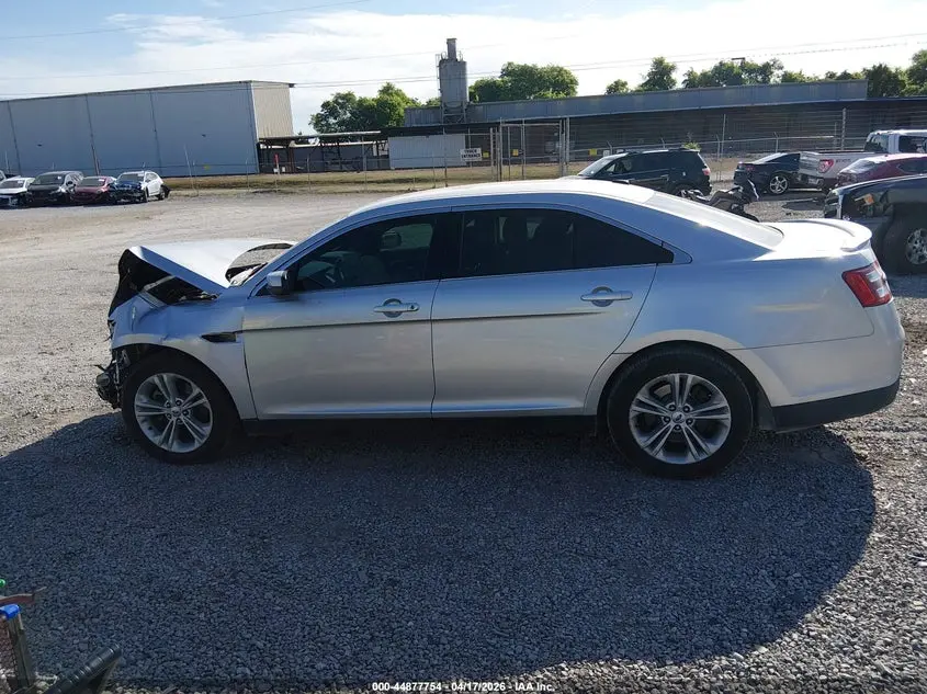 2013 FORD TAURUS SEL