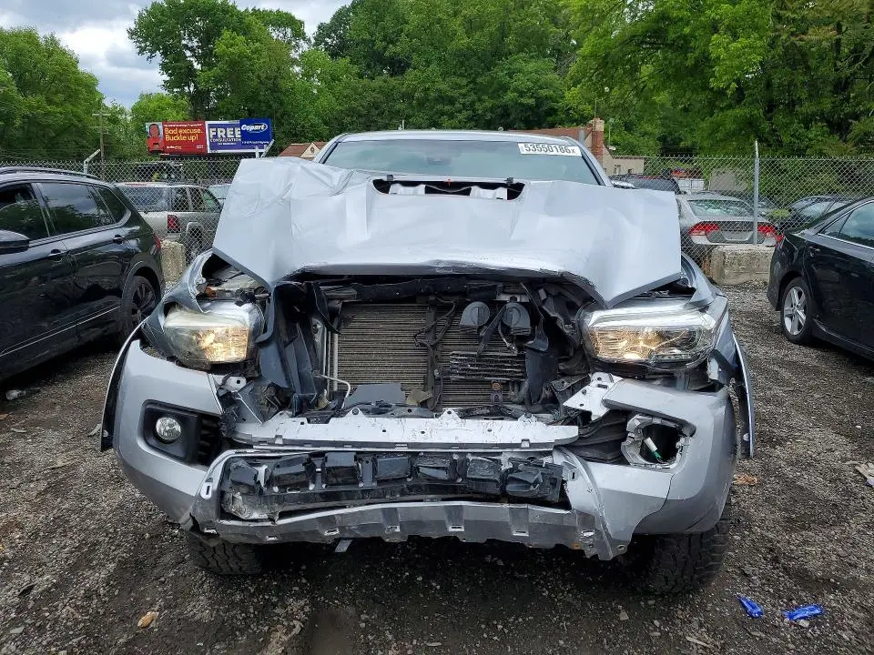 2018 TOYOTA TACOMA TRD SPORT  