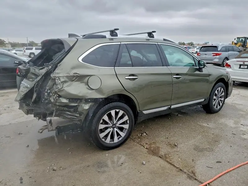 2019 SUBARU OUTBACK TOURING  